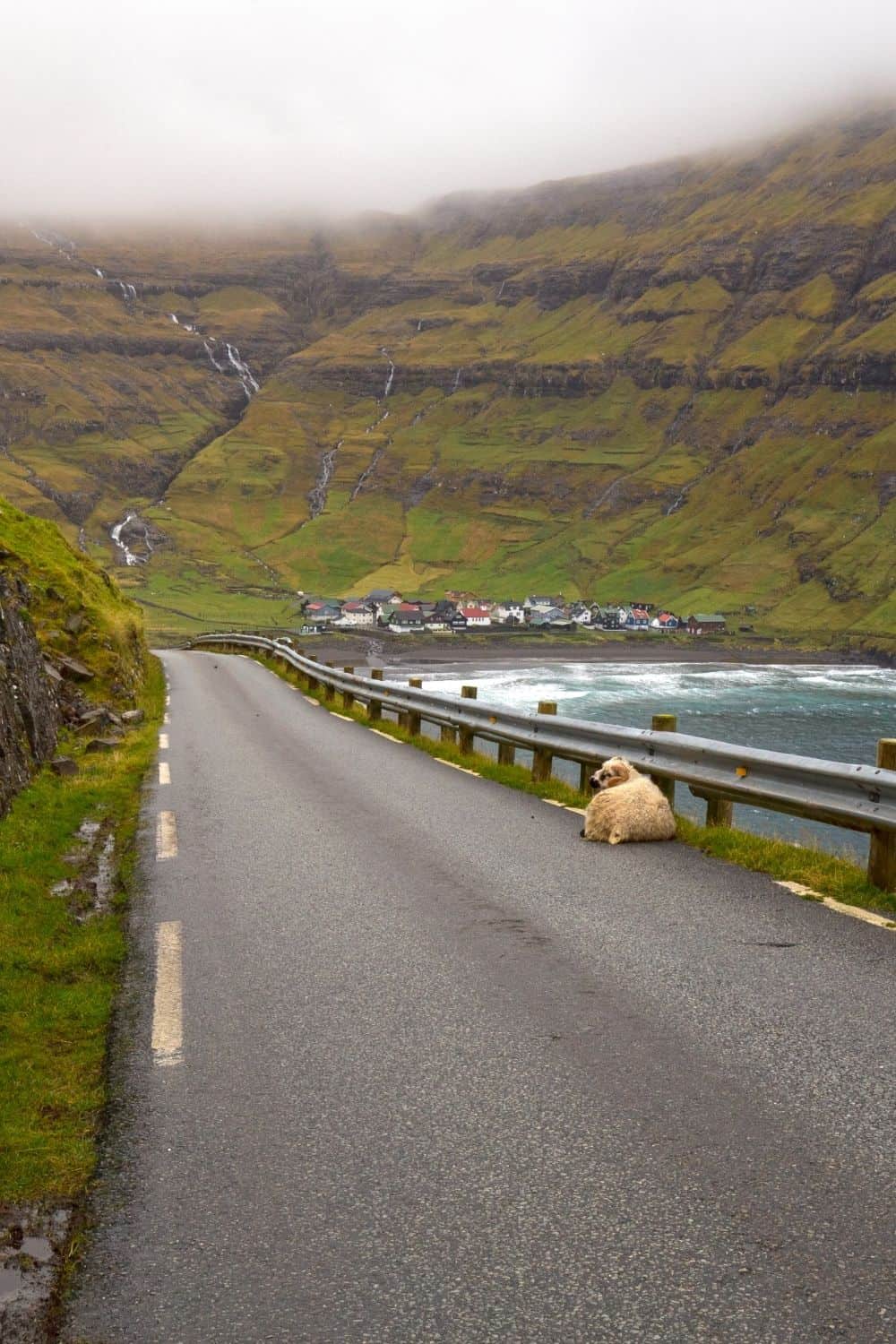 Tjørnuvík village 